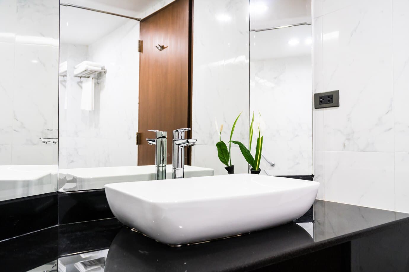 Sink and faucet detail